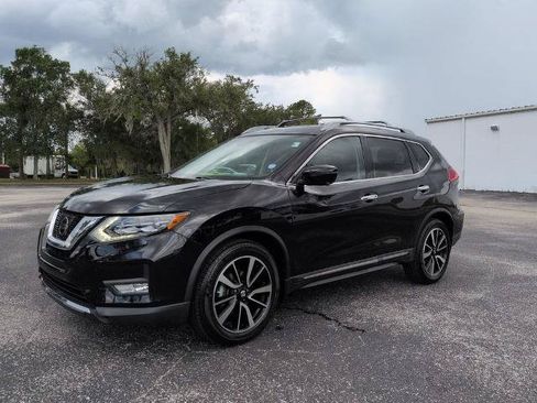 Certified 2017 Nissan Rogue SL w/ SL Premium Package FWD image 8