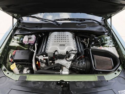 Used 2023 Dodge Challenger SRT Hellcat RWD image 18