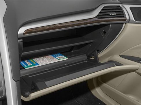 Used 2013 Ford Fusion SE image 16