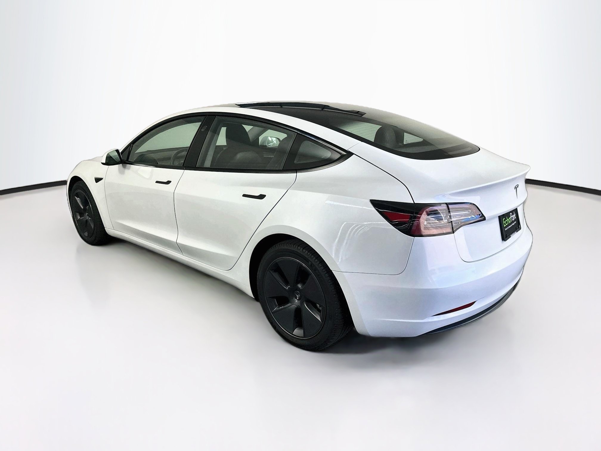 Used 2023 Tesla Model 3 Standard Range RWD image 5