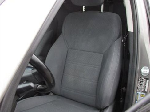 Used 2016 Kia Sorento LX w/ LX Convenience Package image 10