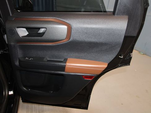 Used 2025 Ford Bronco Sport Outer Banks w/ Outer Banks Tech Package+ AWD/4WD image 21
