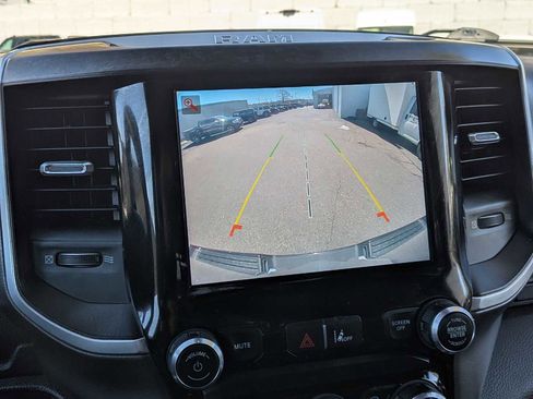Used 2022 RAM 1500 Big Horn AWD/4WD image 24