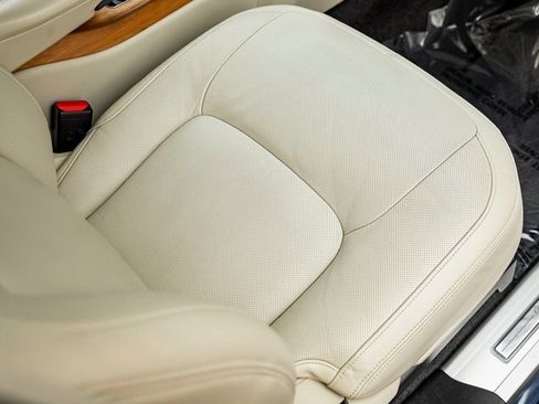 Used 2021 Land Rover Range Rover Autobiography image 29