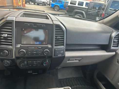 Used 2018 Ford F150 XLT w/ Equipment Group 301A Mid image 11