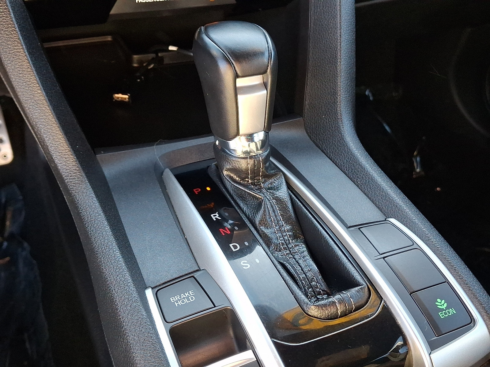 Used 2019 Honda Civic Sport image 12
