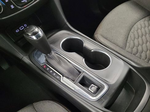 Used 2021 Chevrolet Equinox LT image 26