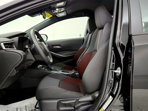 Certified 2024 Toyota Corolla SE FWD image 33