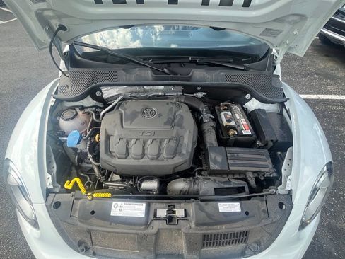Used 2019 Volkswagen Beetle 2.0T Final Edition SEL FWD image 30