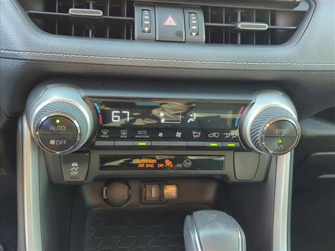 Certified 2022 Toyota RAV4 XLE Premium image 23