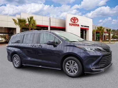 Used 2024 Toyota Sienna XLE