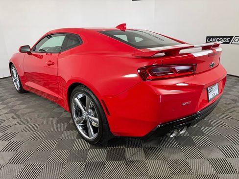 Used 2017 Chevrolet Camaro SS RWD image 4