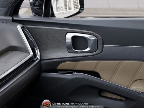 New 2025 Kia Sorento SX Prestige w/ Olive Brown Leather Package image 30