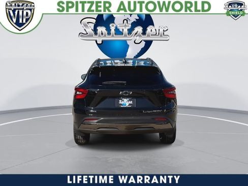 New 2026 Chevrolet Trax ACTIV w/ Sunroof Package image 7