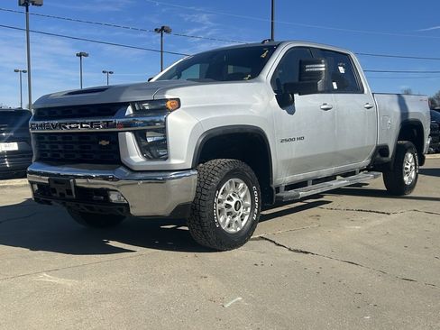 Used 2023 Chevrolet Silverado 2500 LT w/ All Star Edition image 2