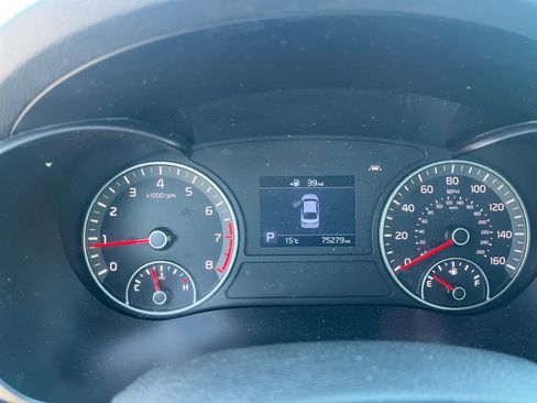 Used 2019 Kia Optima LX FWD image 14