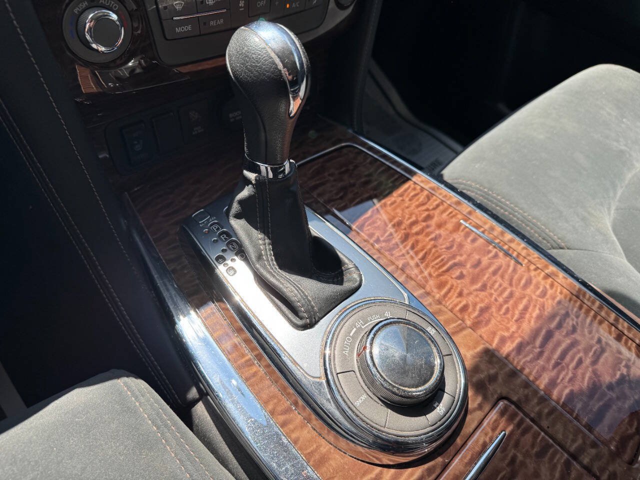 Used 2019 Nissan Armada SV w/ Driver Package AWD/4WD image 50