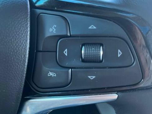 Used 2023 Buick Enclave Avenir w/ Trailering Package, 5000 lbs. FWD image 22