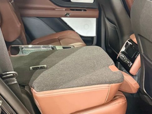 New 2026 Lincoln Aviator Reserve AWD/4WD image 79