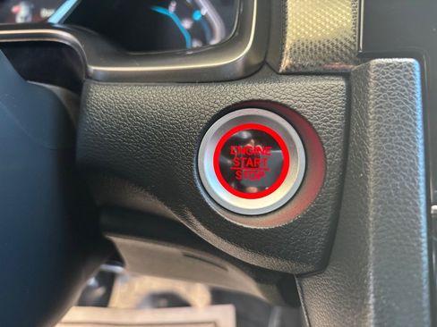 Used 2018 Honda Civic EX image 12