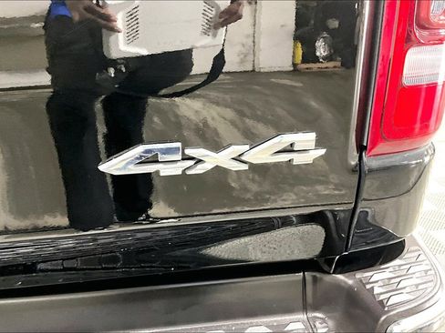 Used 2021 RAM 1500 Laramie image 14