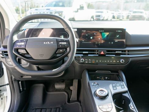 New 2026 Kia Sportage SX Prestige AWD/4WD image 15
