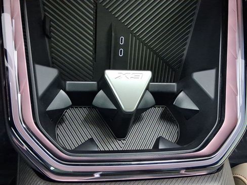 New 2026 BMW X3 xDrive30 w/ Premium Package image 25