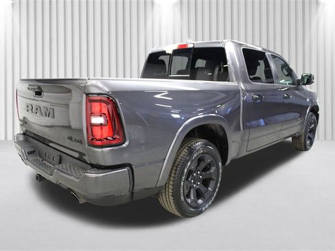 New 2026 RAM 1500 4x4 Crew Cab image 3