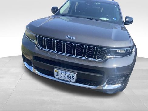 Used 2022 Jeep Grand Cherokee L Limited RWD image 3
