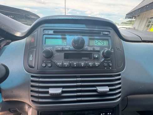 Used 2003 Honda Pilot EX image 16