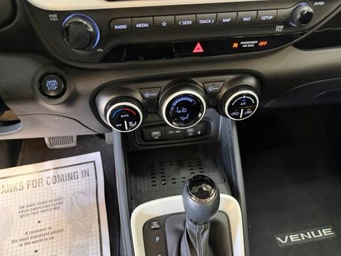 Certified 2023 Hyundai Venue Limited w/ Cargo Package FWD image 27