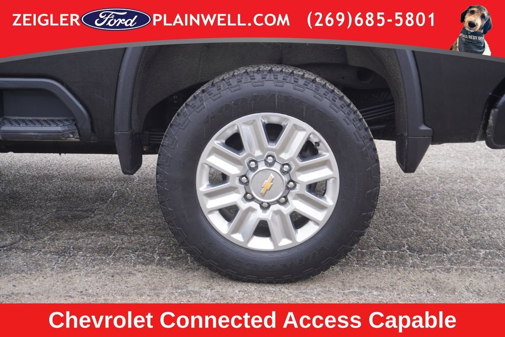 Used 2024 Chevrolet Silverado 2500 High Country AWD/4WD image 13