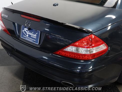 Used 2007 Mercedes-Benz SL 550 image 24