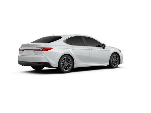 Used 2026 Toyota Camry XLE FWD image 10