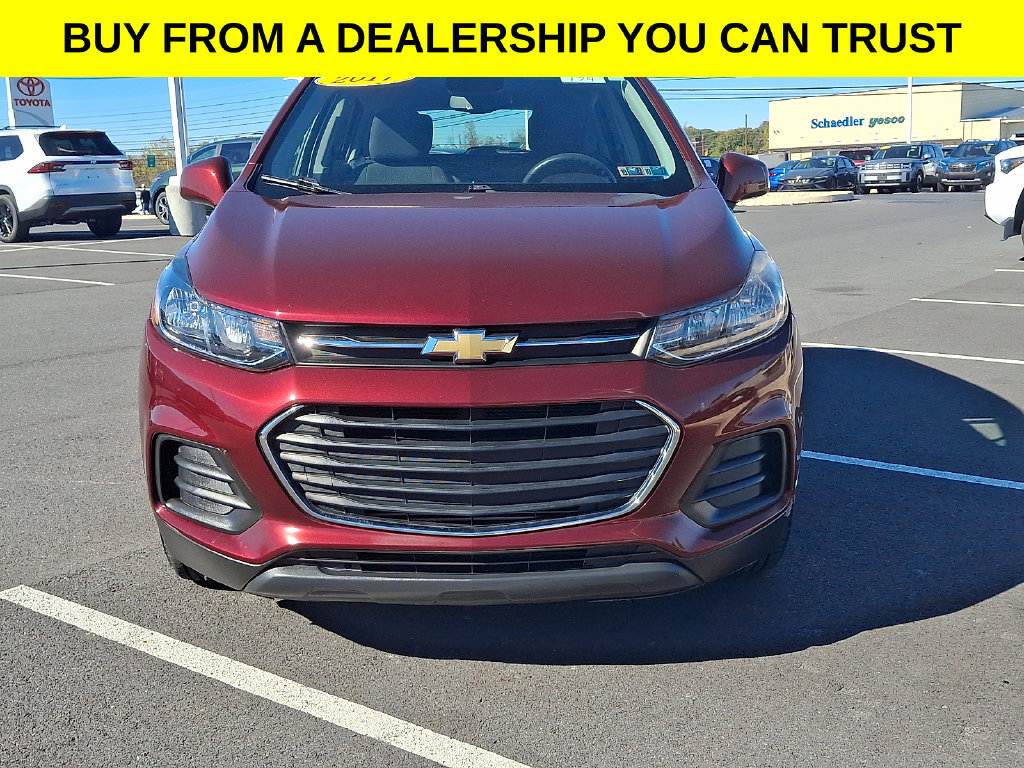 Used 2017 Chevrolet Trax LS FWD image 2