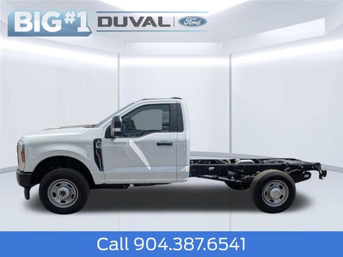 New 2025 Ford F350 XL AWD/4WD image 7