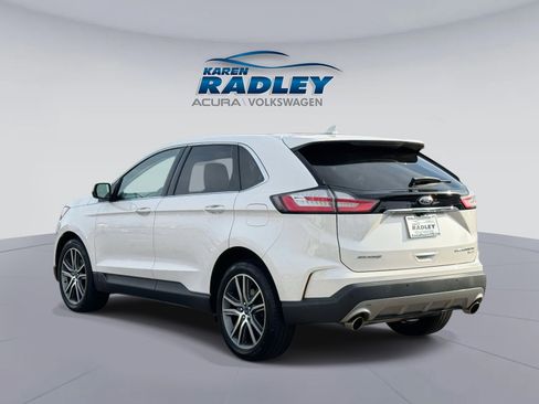 Used 2019 Ford Edge Titanium image 4