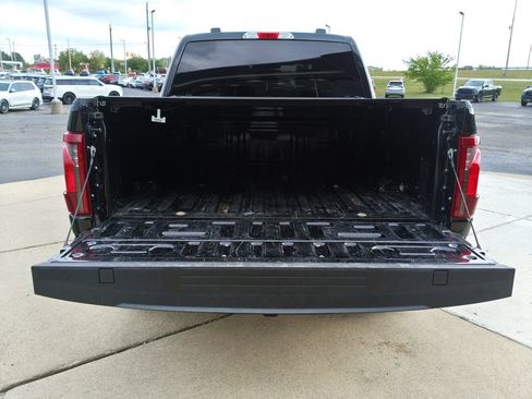 Used 2024 Ford F150 XLT w/ XLT Black Appearance Package AWD/4WD image 16