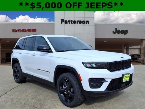 New 2025 Jeep Grand Cherokee Altitude image 1