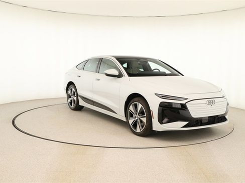New 2025 Audi A6 e-tron Premium image 10