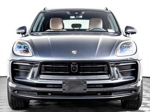 Certified 2026 Porsche Macan AWD/4WD image 7