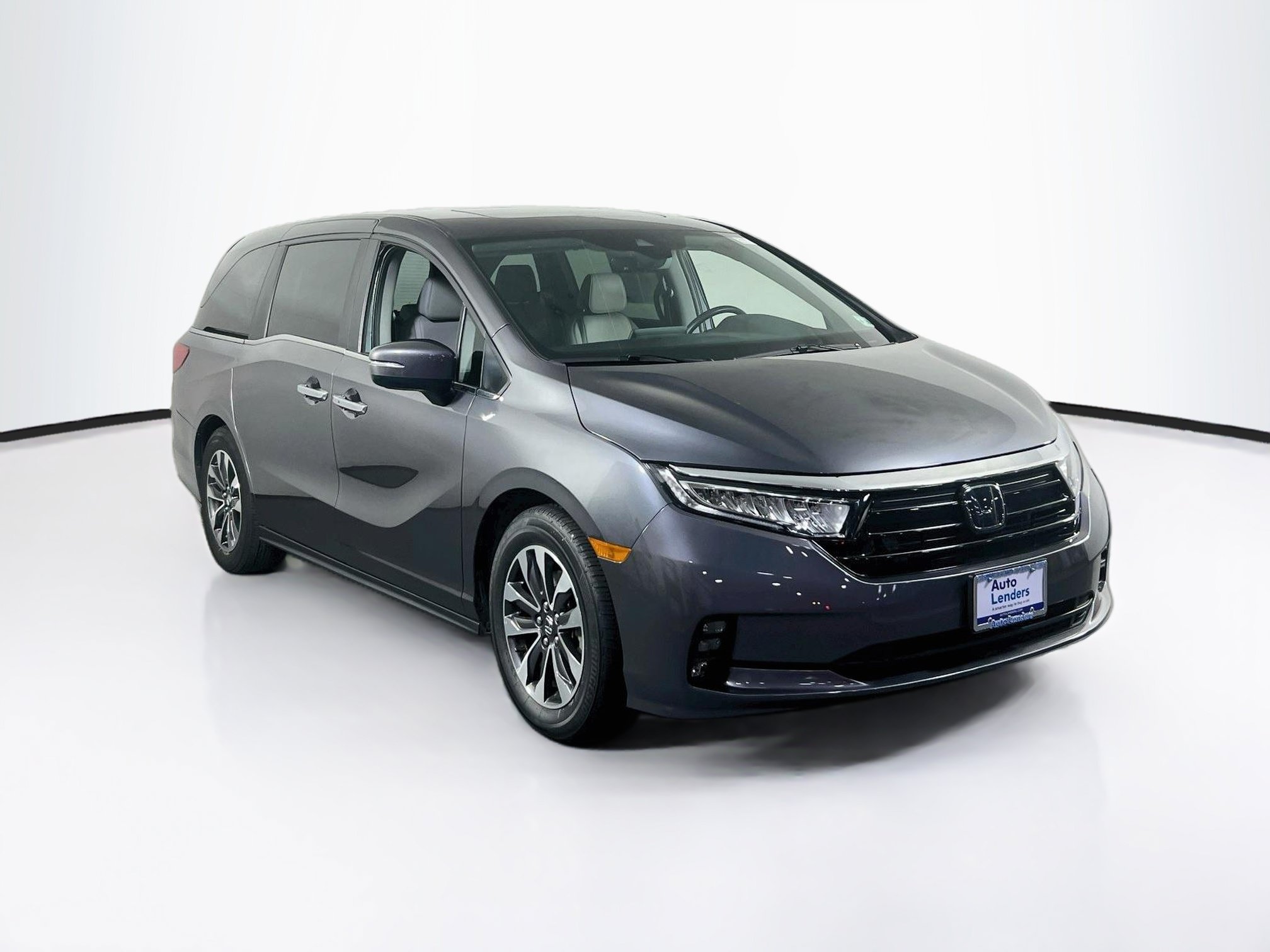 Used 2023 Honda Odyssey Touring image 3