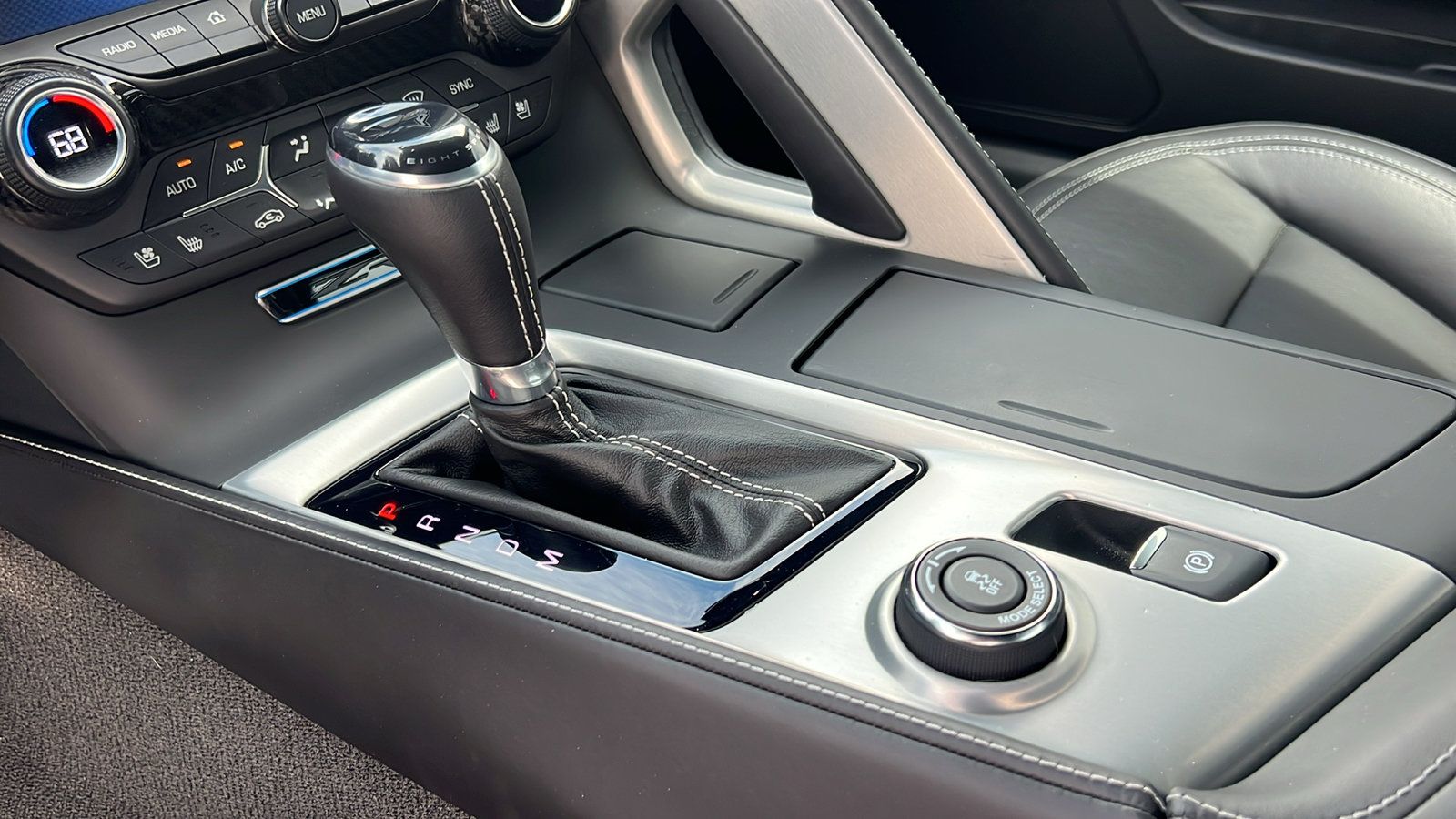 Used 2019 Chevrolet Corvette ZR1 RWD image 16