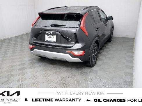 New 2026 Kia Niro LX FWD image 5