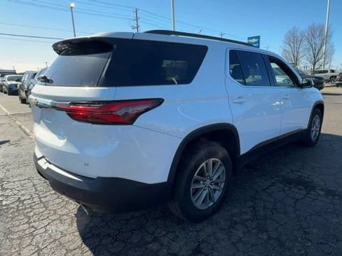 Used 2022 Chevrolet Traverse LT AWD/4WD image 8