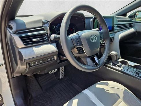 Certified 2025 Toyota Camry SE w/ Convenience Package FWD image 9