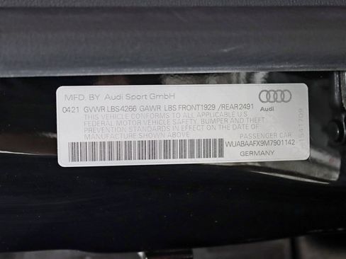 Used 2021 Audi R8 V10 w/ Premium Package RWD image 36