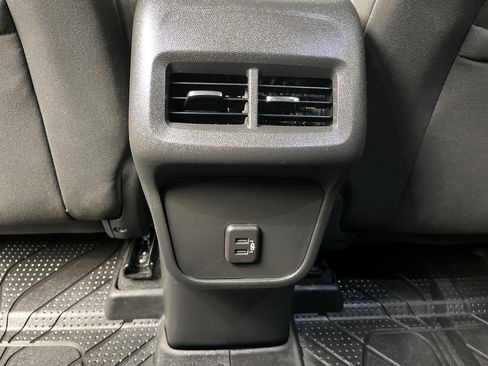 Used 2021 Chevrolet Equinox LT AWD/4WD image 11