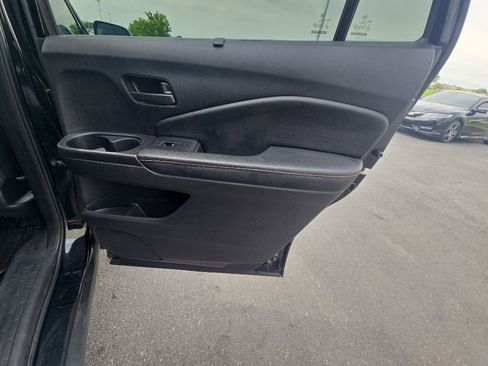 Used 2022 Honda Pilot TrailSport image 31