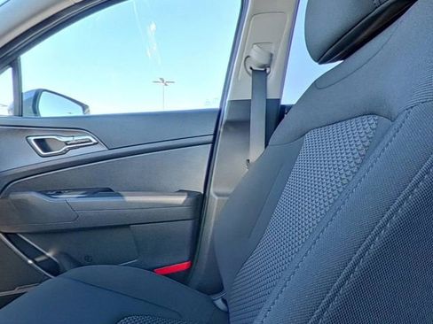 Certified 2024 Kia Sportage LX image 25